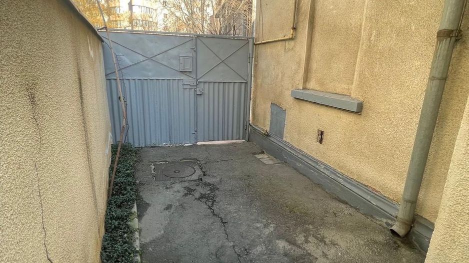 casa la curte Timpuri Noi - Poză 4