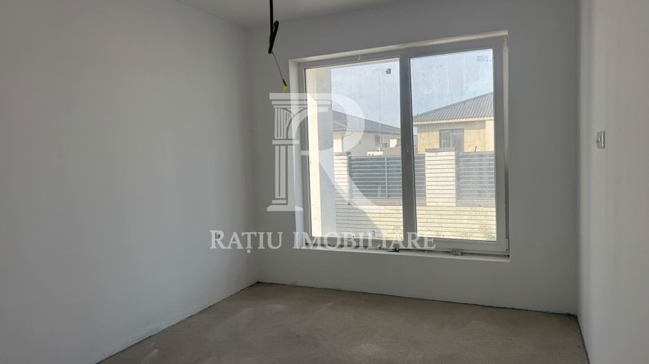 De Vanzare Casa cu 4 camere | Santandrei | 165.000 € - Poză 7