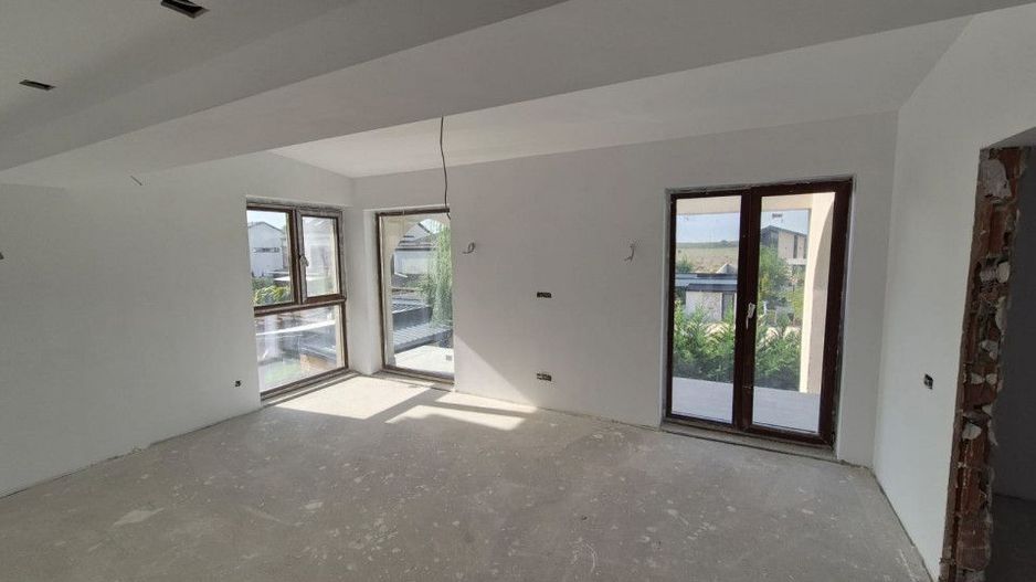 Casa visurilor la vanzare - Poză 32