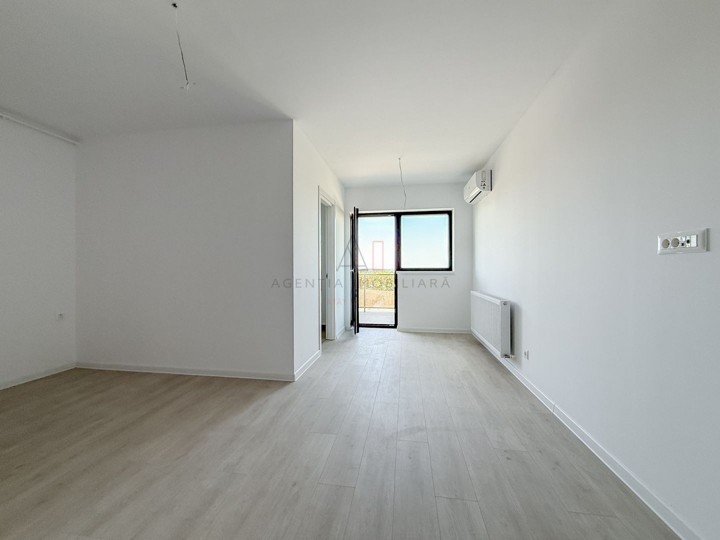 Garsoniera Bloc 2025 | Metrou Republica - Poză 2