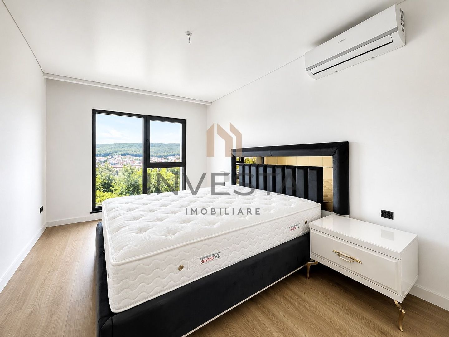 Apartament lux 4 camere si parcare de inchiriat Green Life Frunzisului - Poză 6