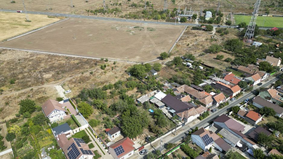 Loc de casă în Poltura Arad - Poză 15