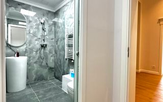 Magheru: 5 camere cu băi proprii – ideal business sau birouri - Poză 11