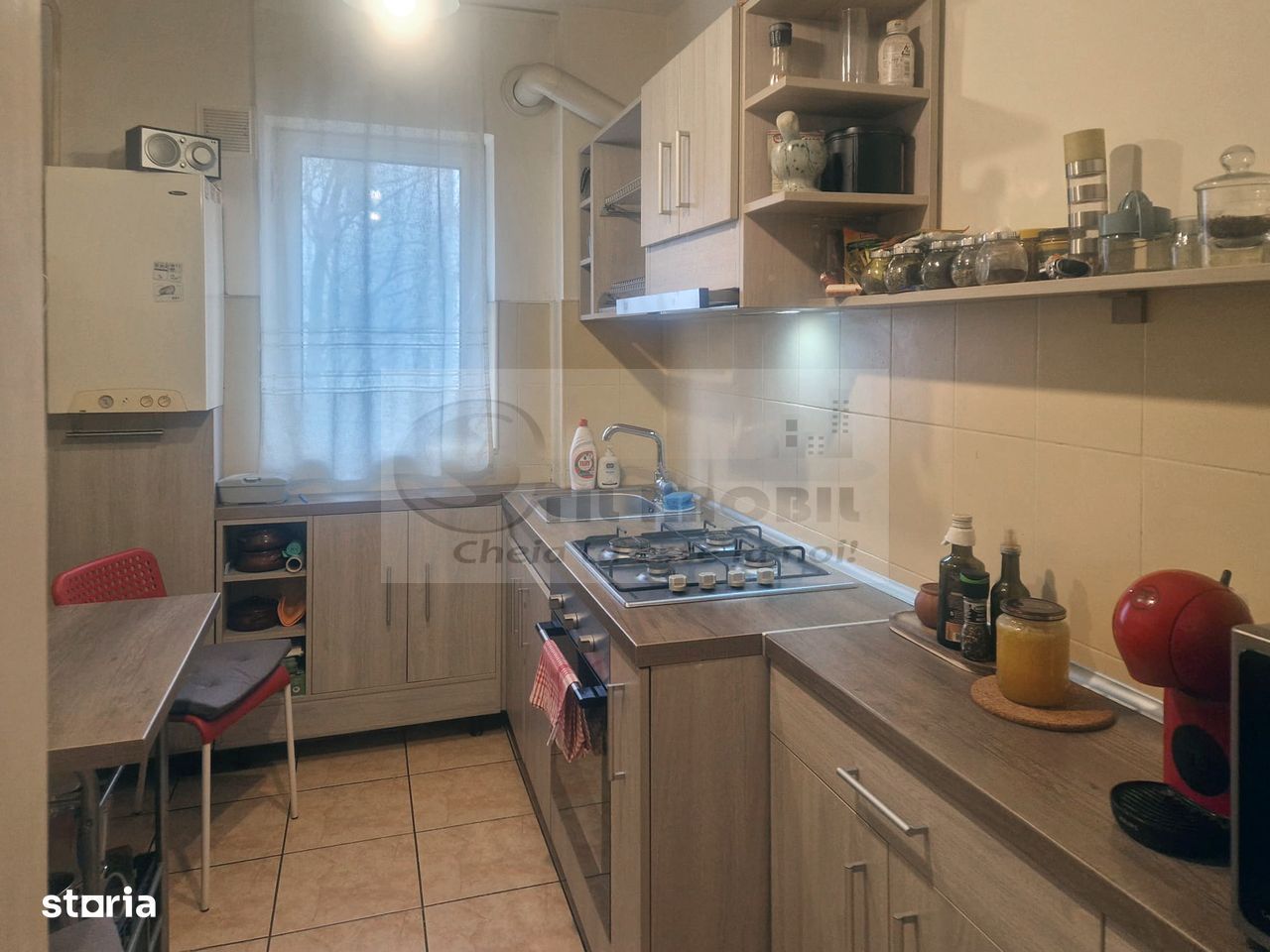 Apartament 3 camere SD, et. 2, Zimbru, mobilat și utilat 95.000 euro - Poză 12