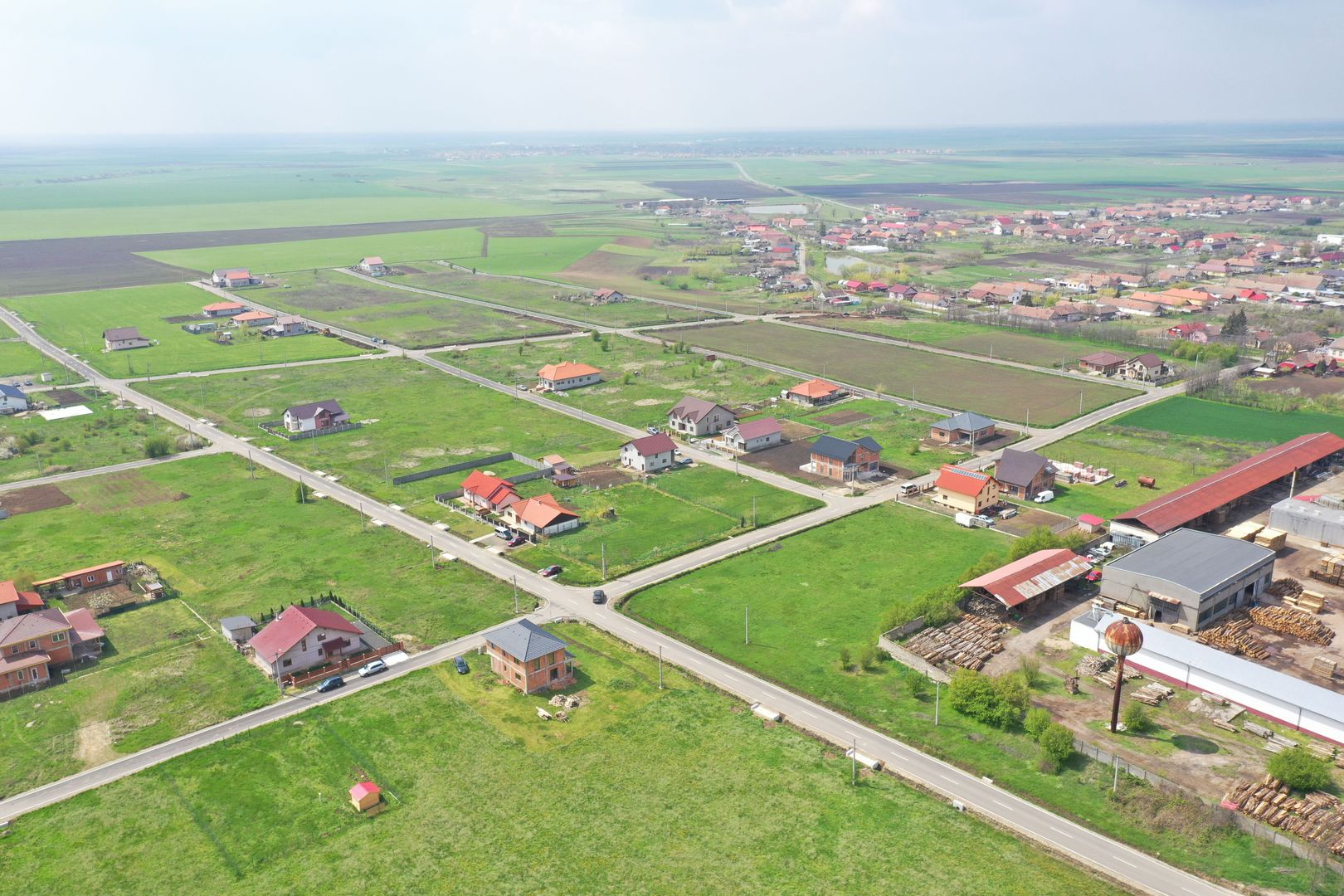 TEREN PENTRU CASE SAU DUPLEXURI 800 MP - Poză 1