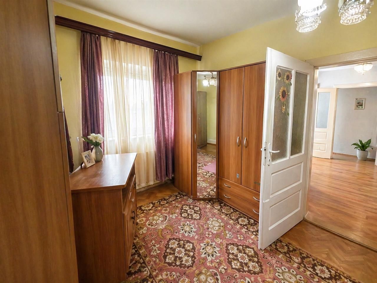 Casa cu spatiu comercial, 1.000mp teren anexe, areal Central, Reghin - Poză 6