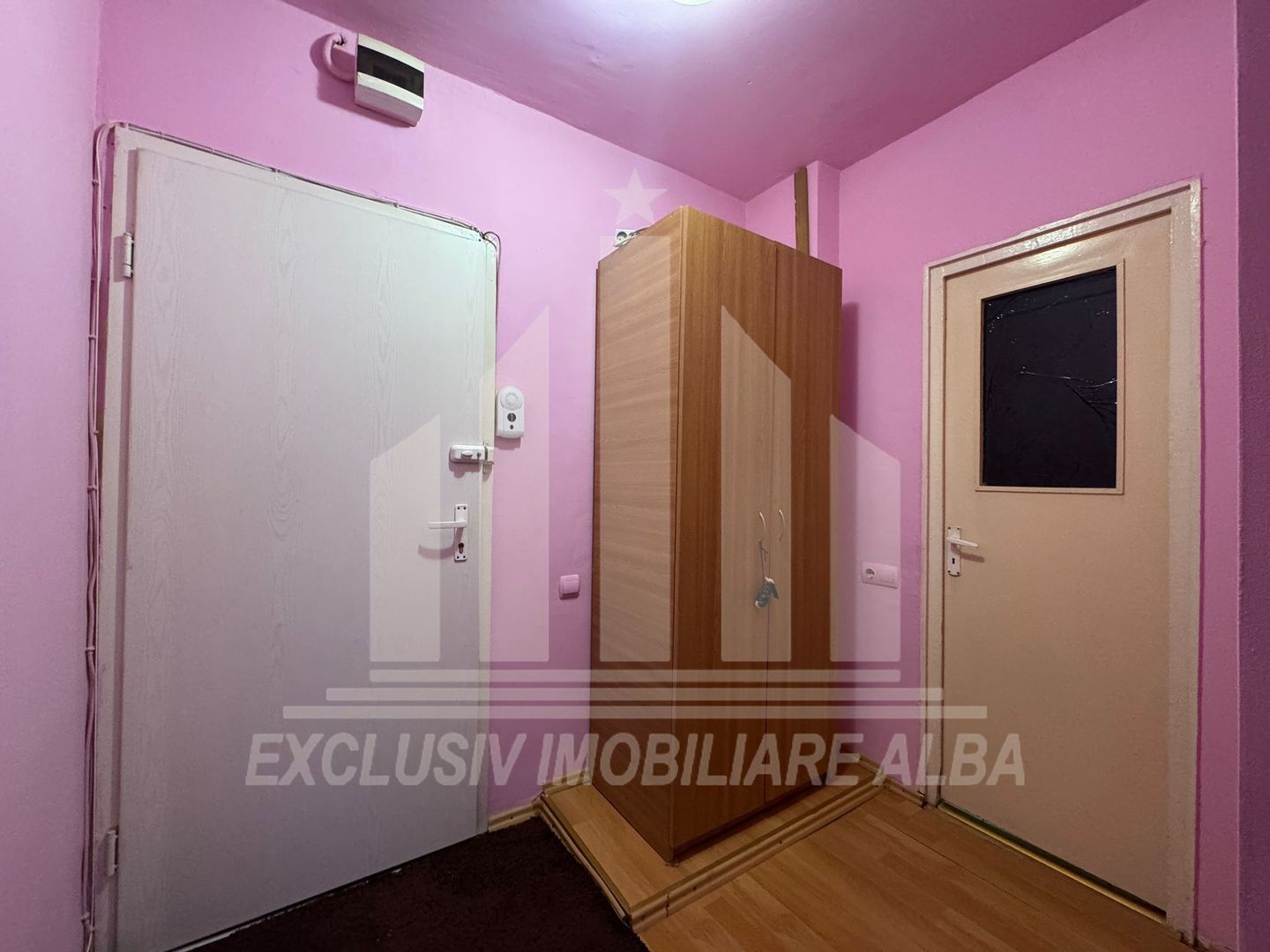 Garsoniera de vanzare | 30 mp | Lift | Panorama | Cetate - Poză 2