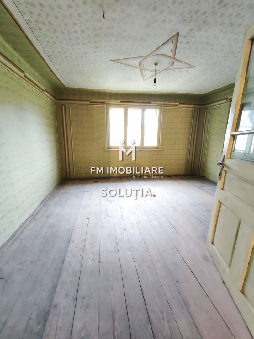 Casă de vânzare cu 10 ari teren -Central-Miresu Mare! - Poză 7