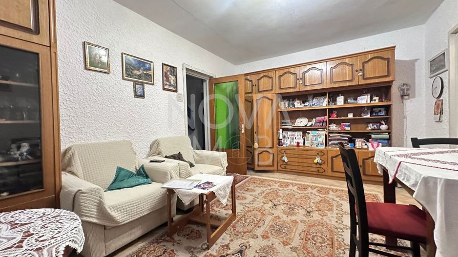 Apartament 3 camere, semidecomandat, Str Rahovei, Sibiu - Poză 1