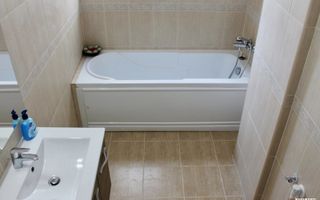 Spatios; 60mp utili, loc parcare  - Toronto Residence. - Poză 20