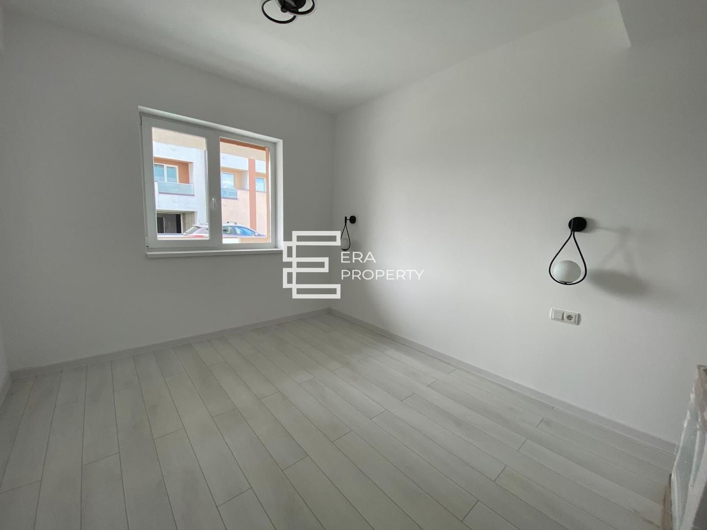 Apartament 3 camere, bloc nou, Calea Surii Mici-Zona de Vest - Poză 5