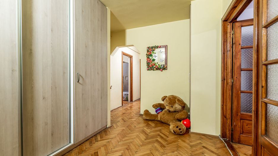 🏡 3 camere, 2 băi, parter – Aurel Vlaicu | 79.000 € - Poză 4