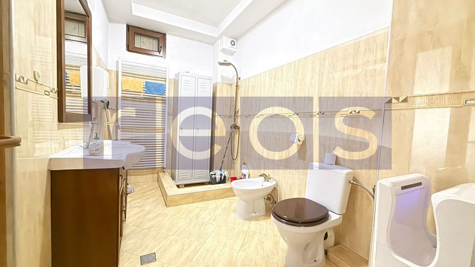 DE VÂNZARE VILA | EXCLUSIVISTĂ ZONA DOMENII | 5 CAMERE | PARCARE ÎN CURTE - Poză 17