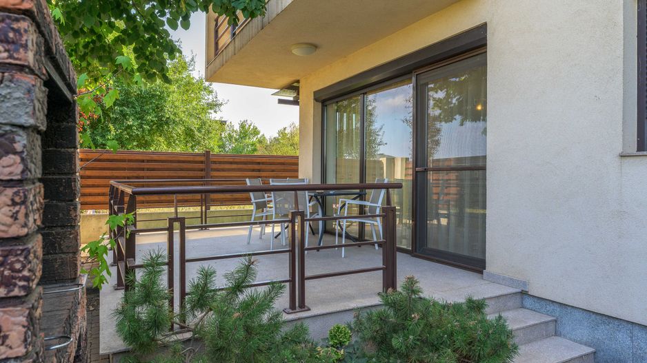 VANZARE Vilă PREMIUM cu 6 camere în zona Central, OTOPENI - Poză 2