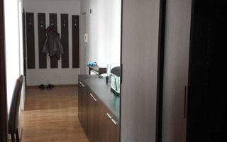 Apartament cu 2 camere de vânzare, Floresti - Poză 5