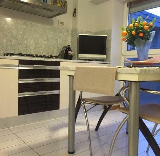 Apartament luminos Unirii Pillat - Poză 3