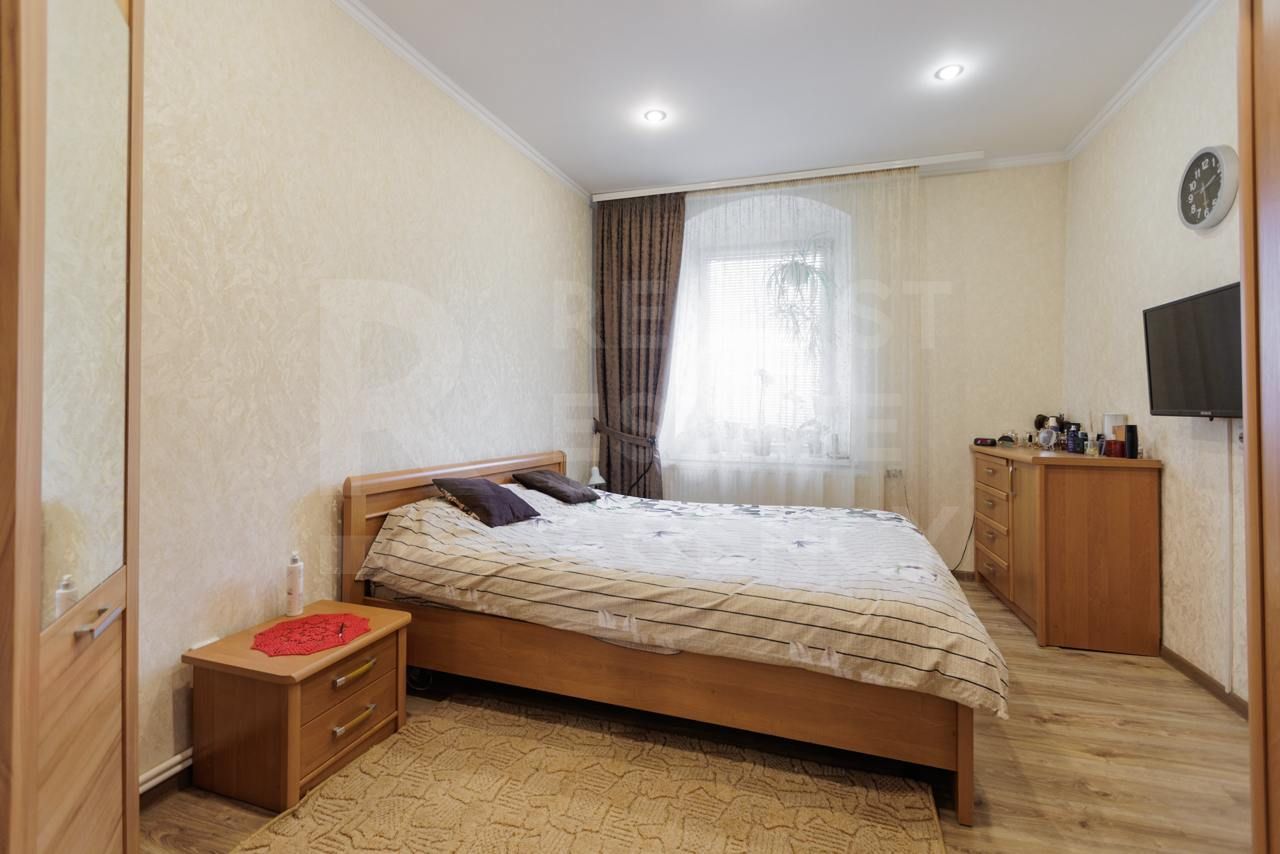 Vânzare, apartament, strada București , Centru - Poză 5