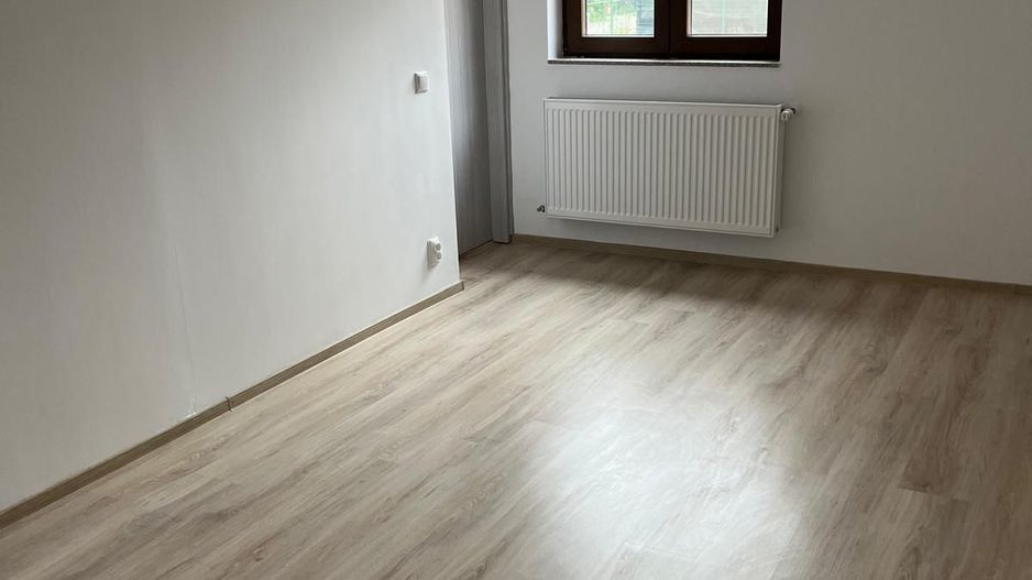 Casa noua Snagov pe 2 nivele, compartimentare eficienta, tern 500 m - Poză 2