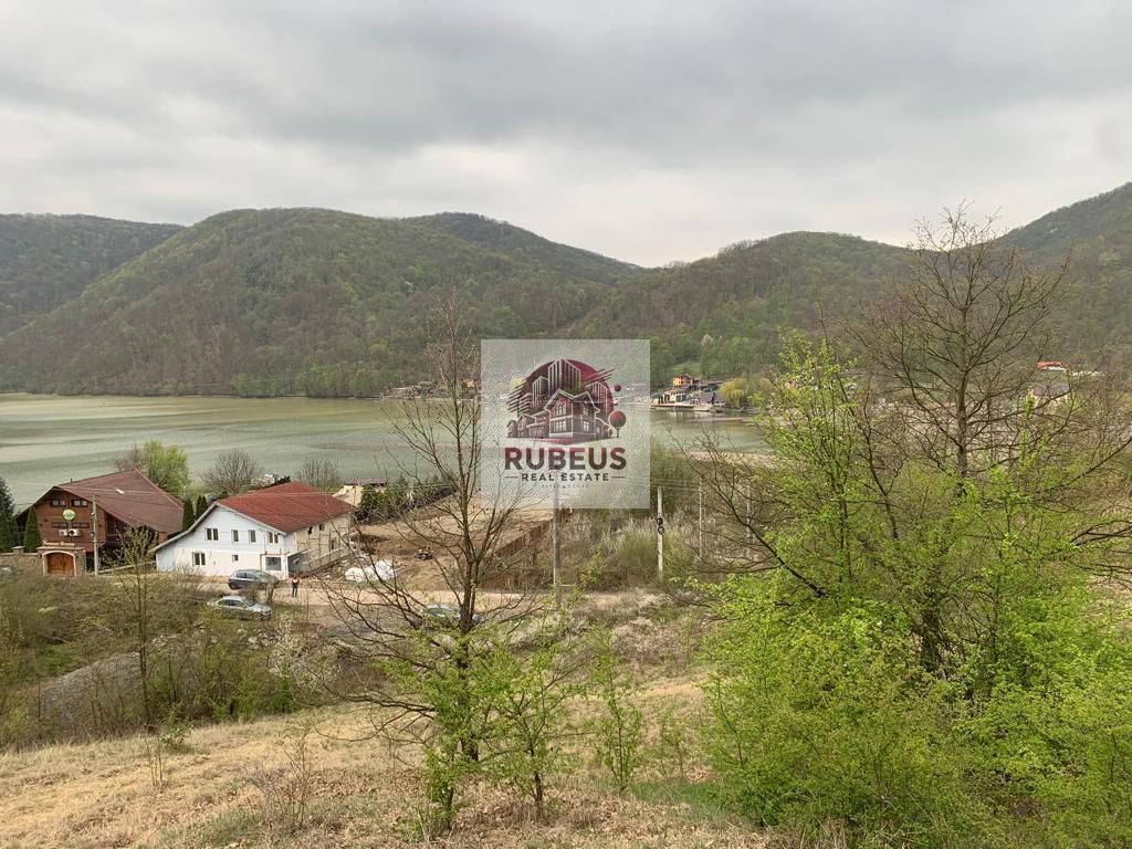 Teren intravilan 2.580 mp Eșelnița, acces DN57, ideal turism, locuinte - Poză 4