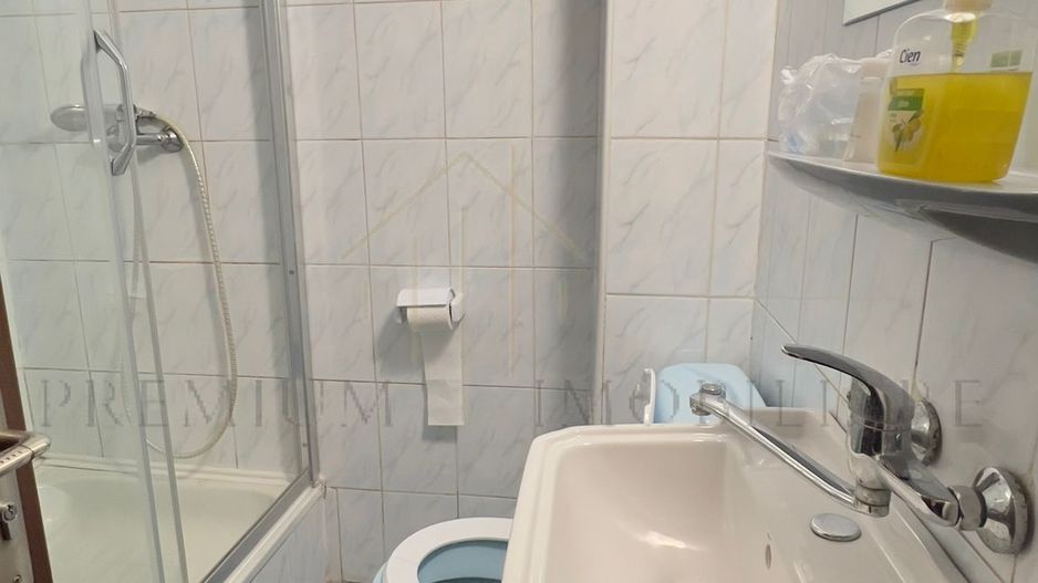 Hotel / Pensiune de vânzare în Central, Slanic-Moldova - Poză 18