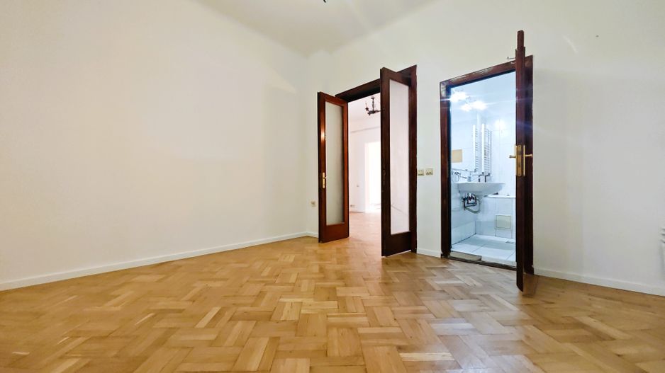 Vanzare apartament 3 camere in vila Cotroceni, langa Palatul Cotroceni, statuia - Poză 10