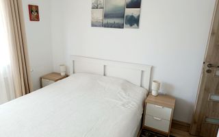 Apartament cu 3 camere de vânzare în zona Calea Surii Mici - Poză 5
