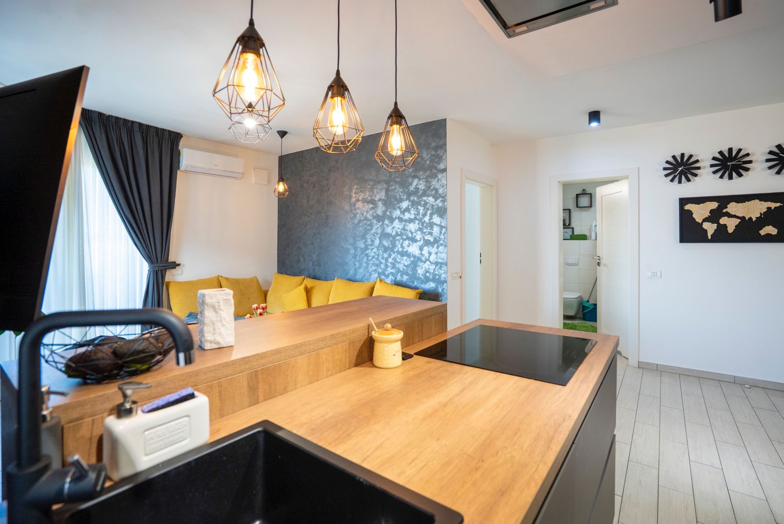 Apartment 3 camere, lux , zona Universității - Poză 11