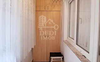 Apartament cu 3 camere de inchiriat zona Rogerius, Oradea - Poză 11