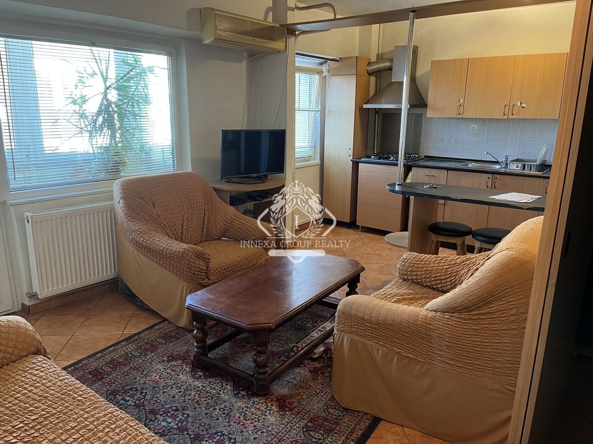 Garsoniera decomandata | Ion Mihalache - Maresal Averescu | Bloc 1983 - Poză 1