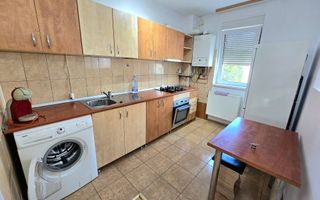Apartament cu 2 Camere, Etaj 1, Loc de Parcare, Zona Centru - Poză 5