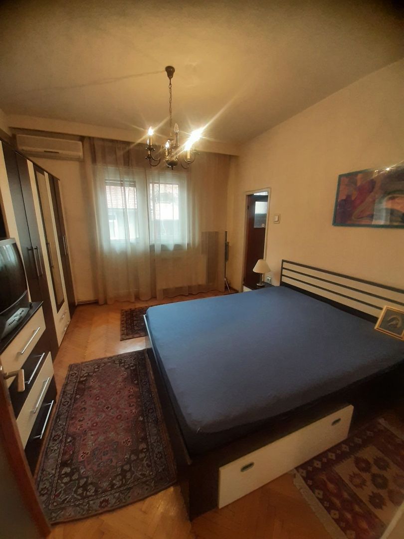Se ofera spre inchiriere Ap.2 cam vila et.1 Dorobanti - Poză 6
