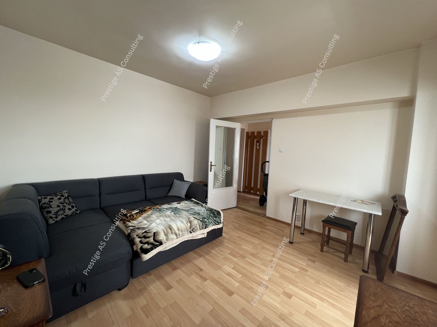 Apartament Decomandat | 1 Camera | Bloc cu Lift- Iuliu Maniu - Poză 2