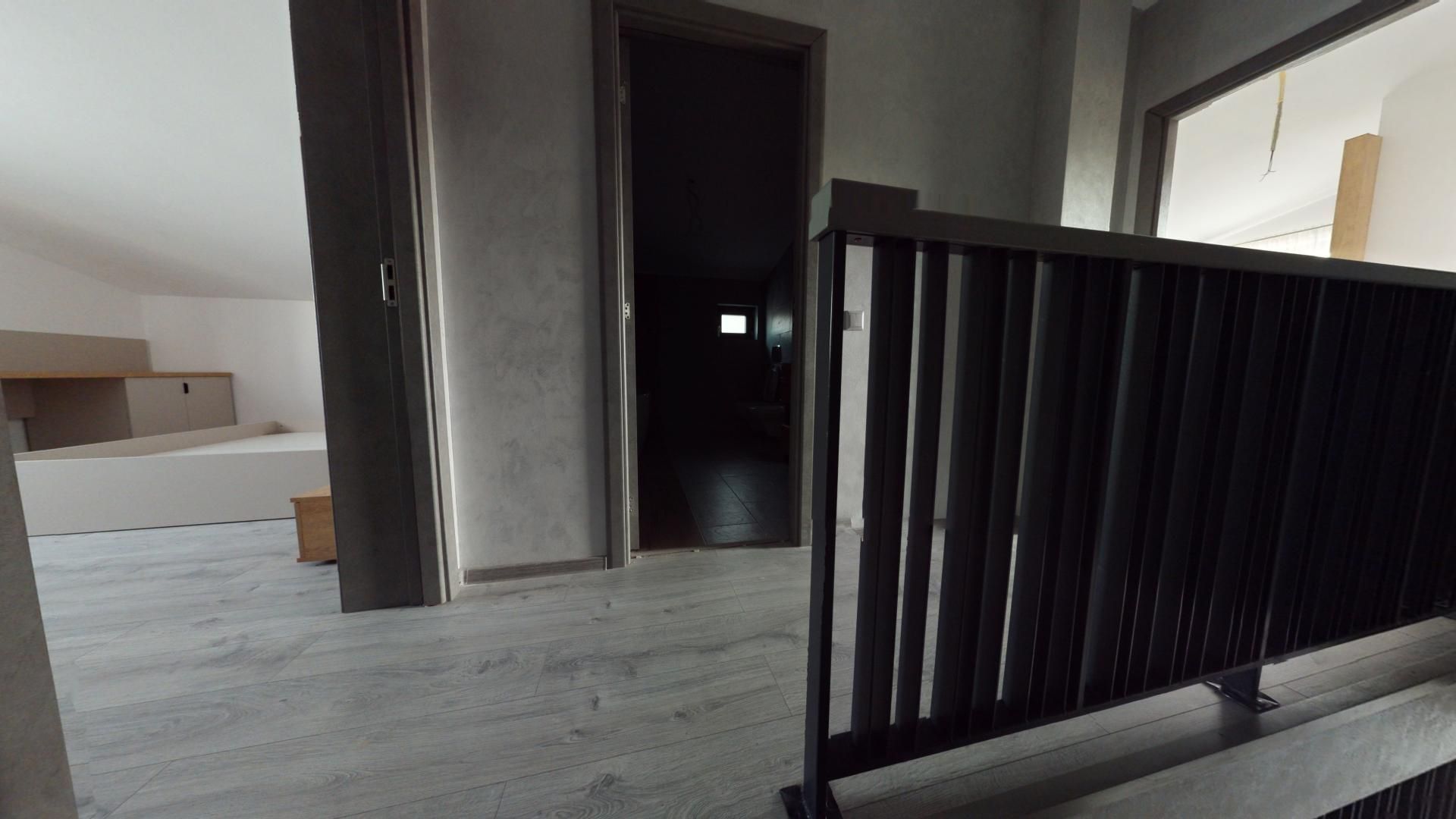 Casa Individuala de Inchiriat -Izvor- - Poză 13