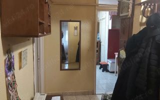 BRASADAS vinde ap 3 cam etaj 1/4 in Micro 16. - Poză 4