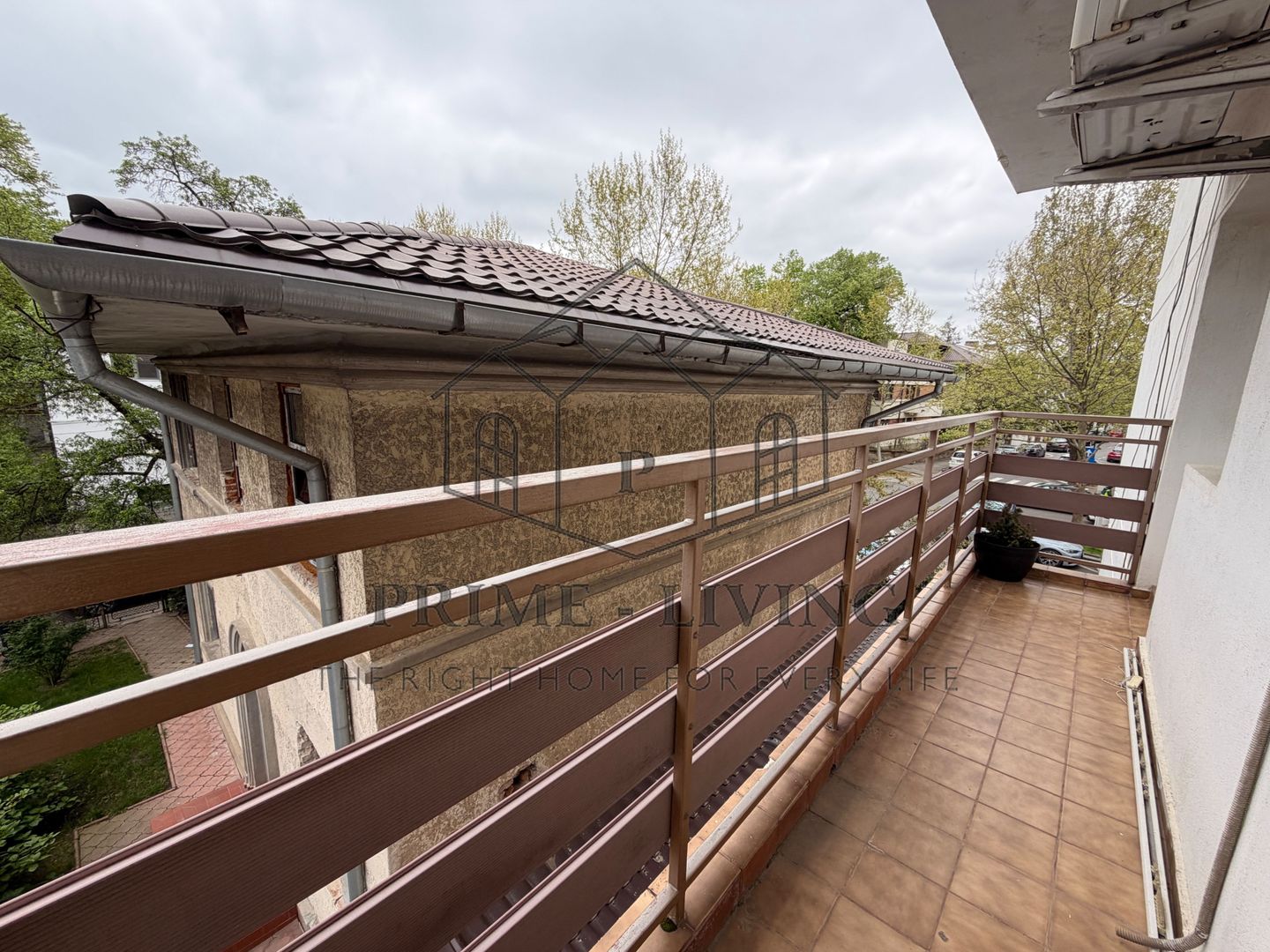 SPAȚIU BIROURI CU 3 CAMERE LA INCHIRIERE IN PRIMAVERII - Poză 11