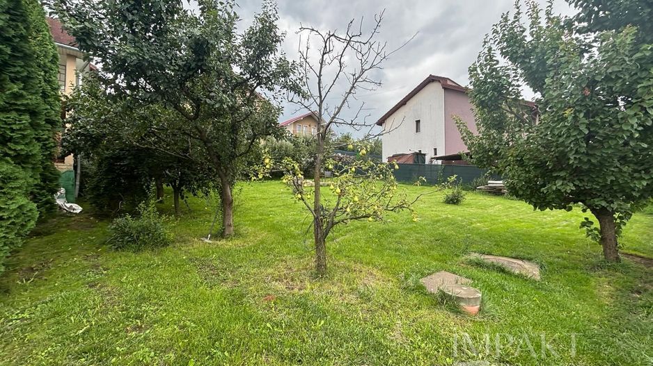 Vilă spațioasă cu garaj, curte de 600 mp  Sânnicoara - Poză 21