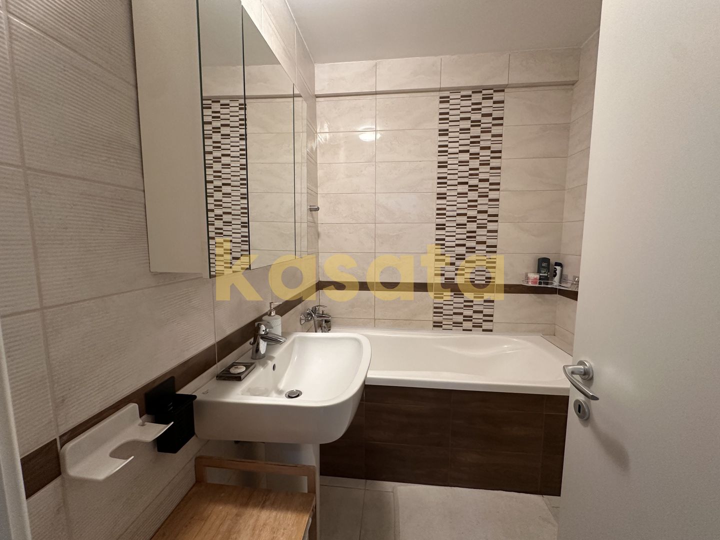 Inchiriere 2 Camere Grozăvești – bloc modern, complet utilat - Poză 16