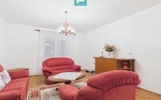 Casă 2 corpuri și 5 camere ultracentral în Curtici - Poză 2