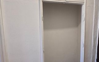 De vanzare Garsoniera Drumul Taberei - Poză 4