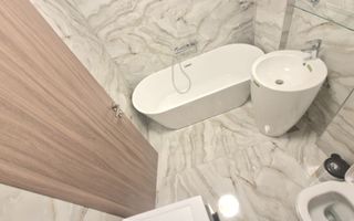 Apartament de inchiriat cu 3 camere , strada Papiu Ilarian - Poză 13