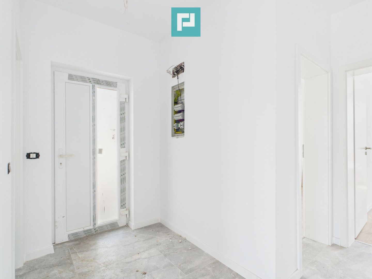 Casă modernă pe parter în Giarmata - Poză 17