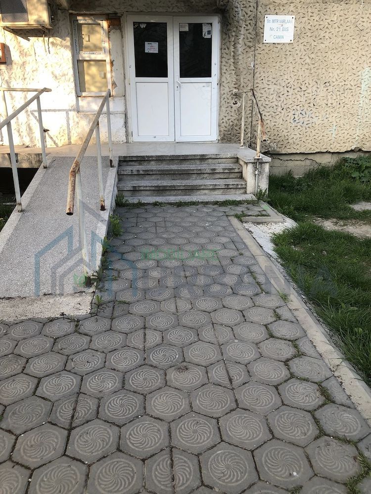 Camera cămin in zona Piața Nicolina - Poză 2