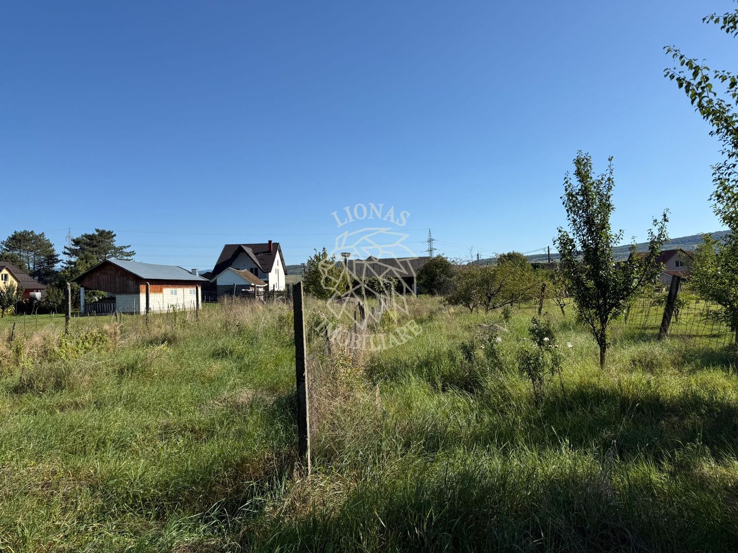 Teren intravilan 965 mp-imprejmuit-ideal casa-Livezile - Poză 7