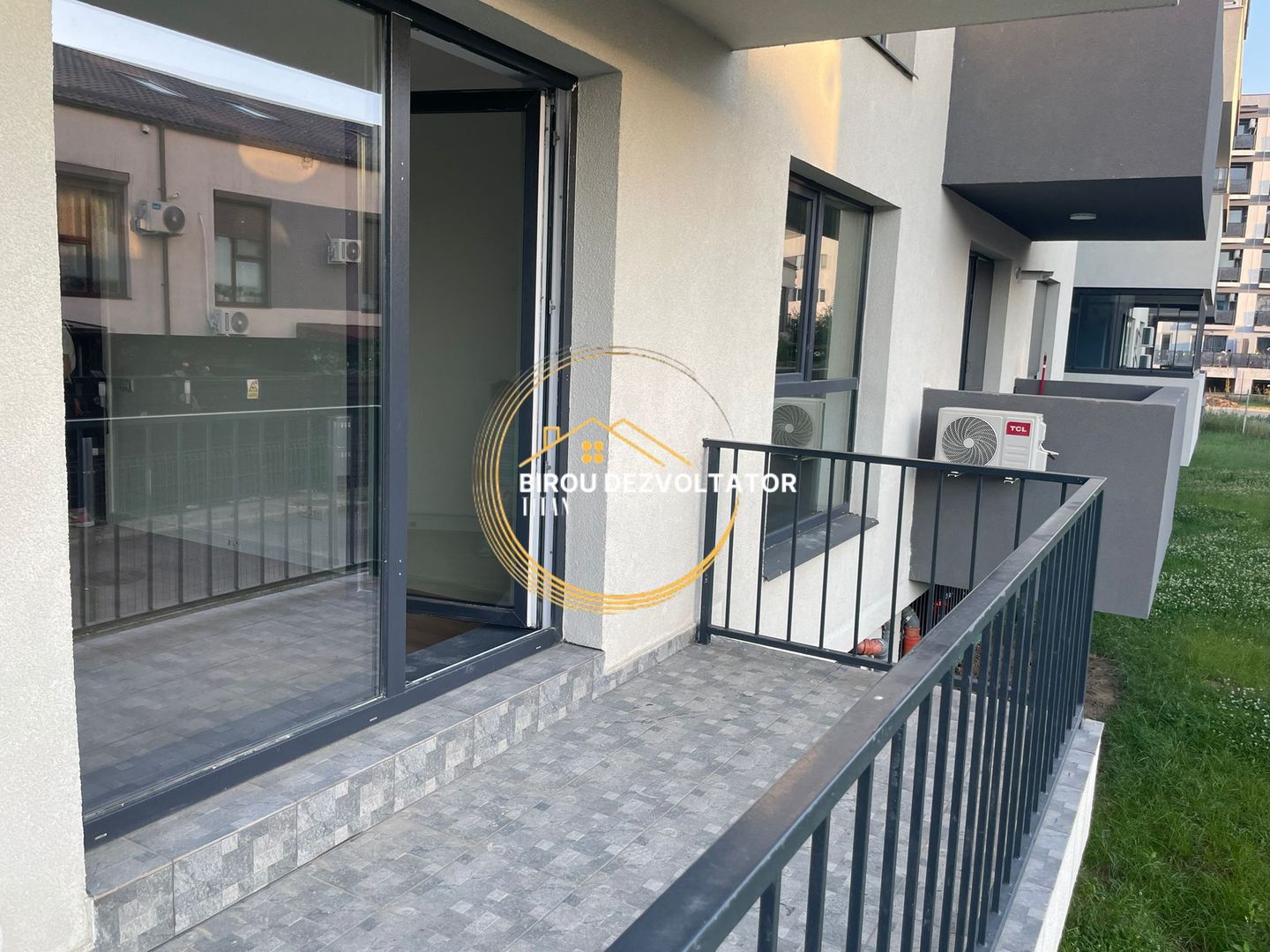 Finalizat Decomandat Bucatarie inchisa Parcare bonu Metrou Teclu ikea - Poză 5