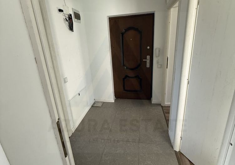 Apartament 2 camere parter 2 locuri parcare Calea Cisnadiei - Poză 5