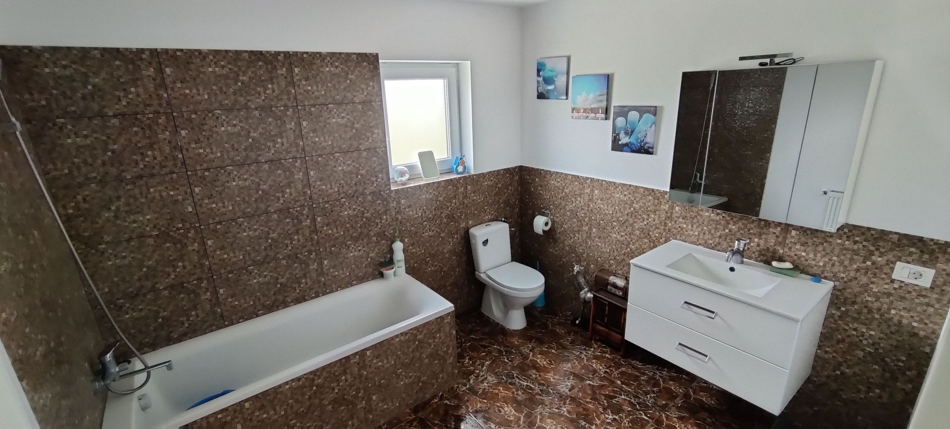 DUPLEX MOSNITA NOUA  98 MP UTILI CU 375 MP TEREN - Poză 5