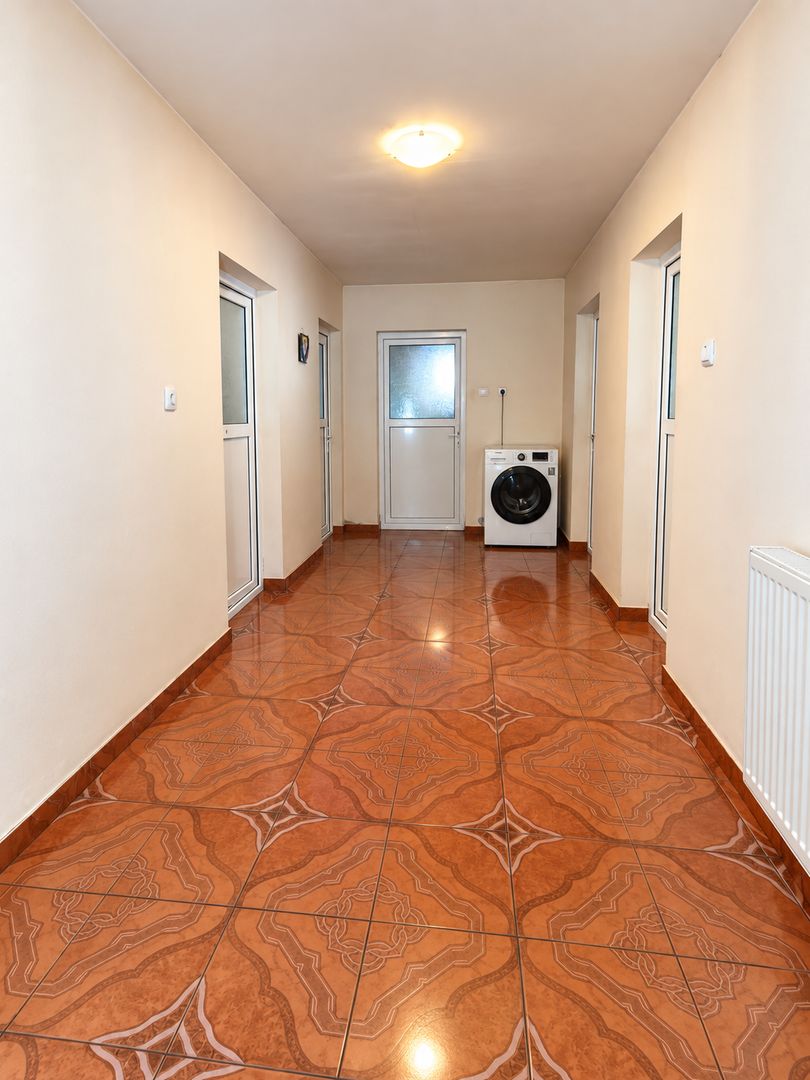 Casa de vanzare | Zona linistita | 3 camere - Poză 5