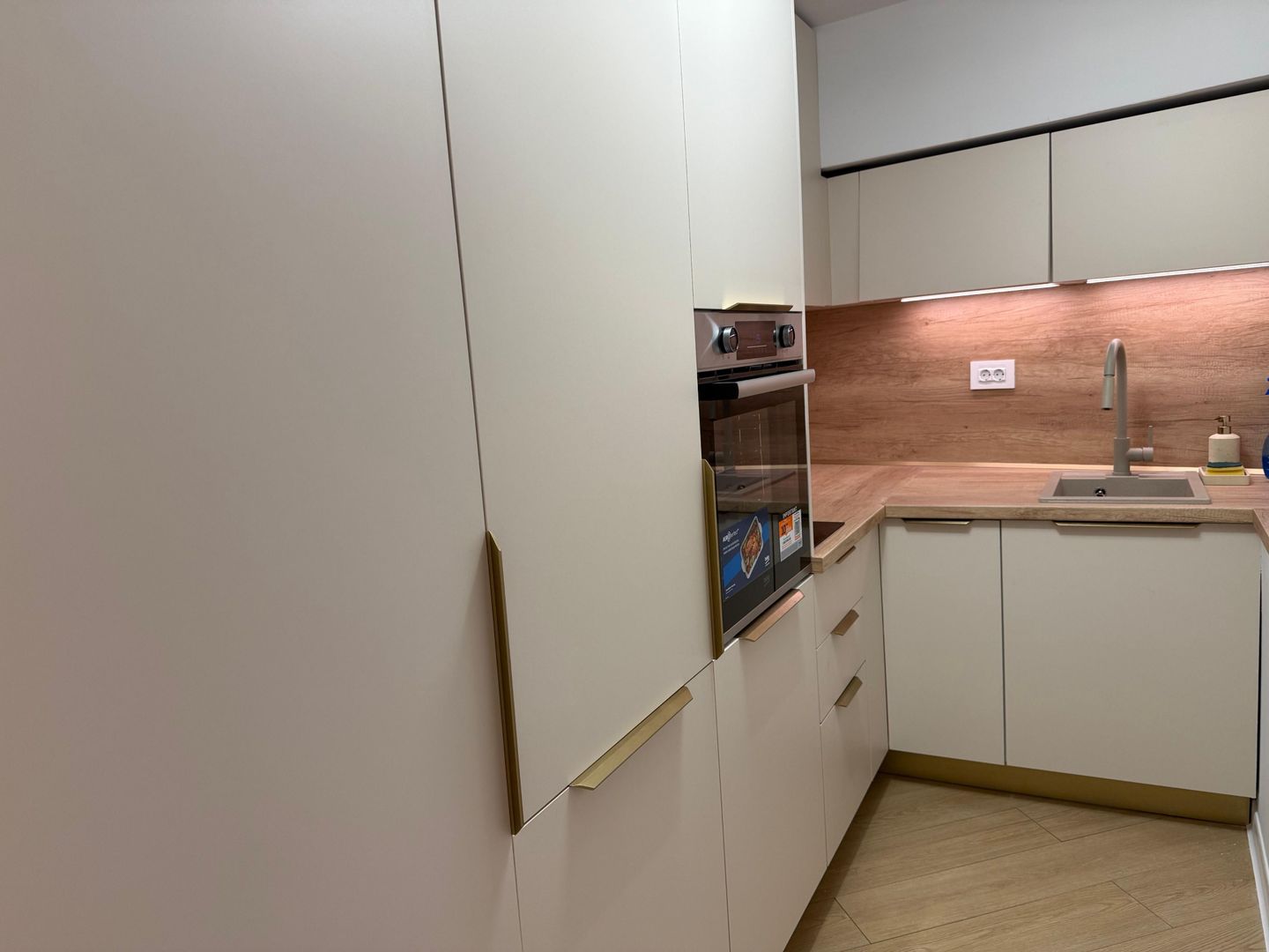 Apartament 3 camere | 70 mp | Decomandat | Piața Alba Iulia - Poză 5