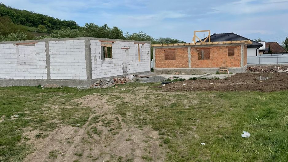 Teren Unirii - 2169 mp - intrare asfalt  - toate utilitatile - Poză 2