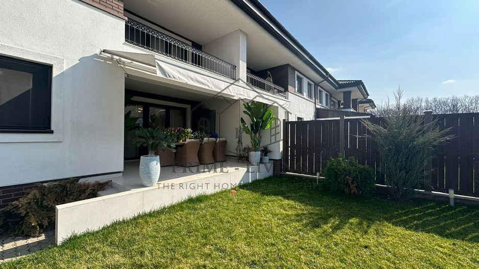 VILA SPATIOASA CU 4 CAMERE LA INCHIRIERE IN COMPLEX REZIDENTIAL - Poză 1